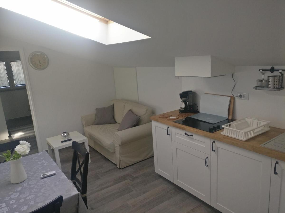 Apartmani Popovic Пореч Екстериор снимка