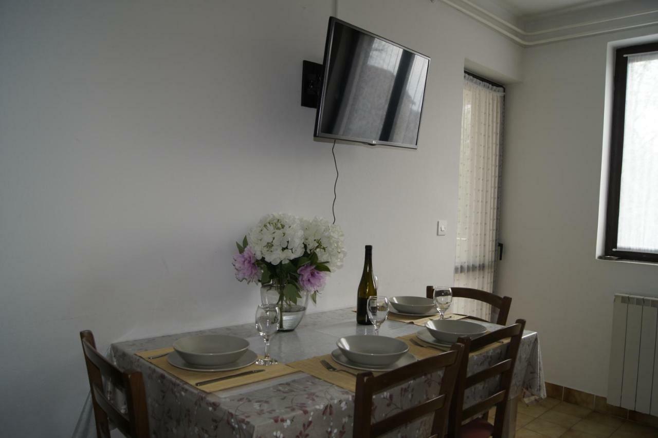 Apartmani Popovic Пореч Екстериор снимка
